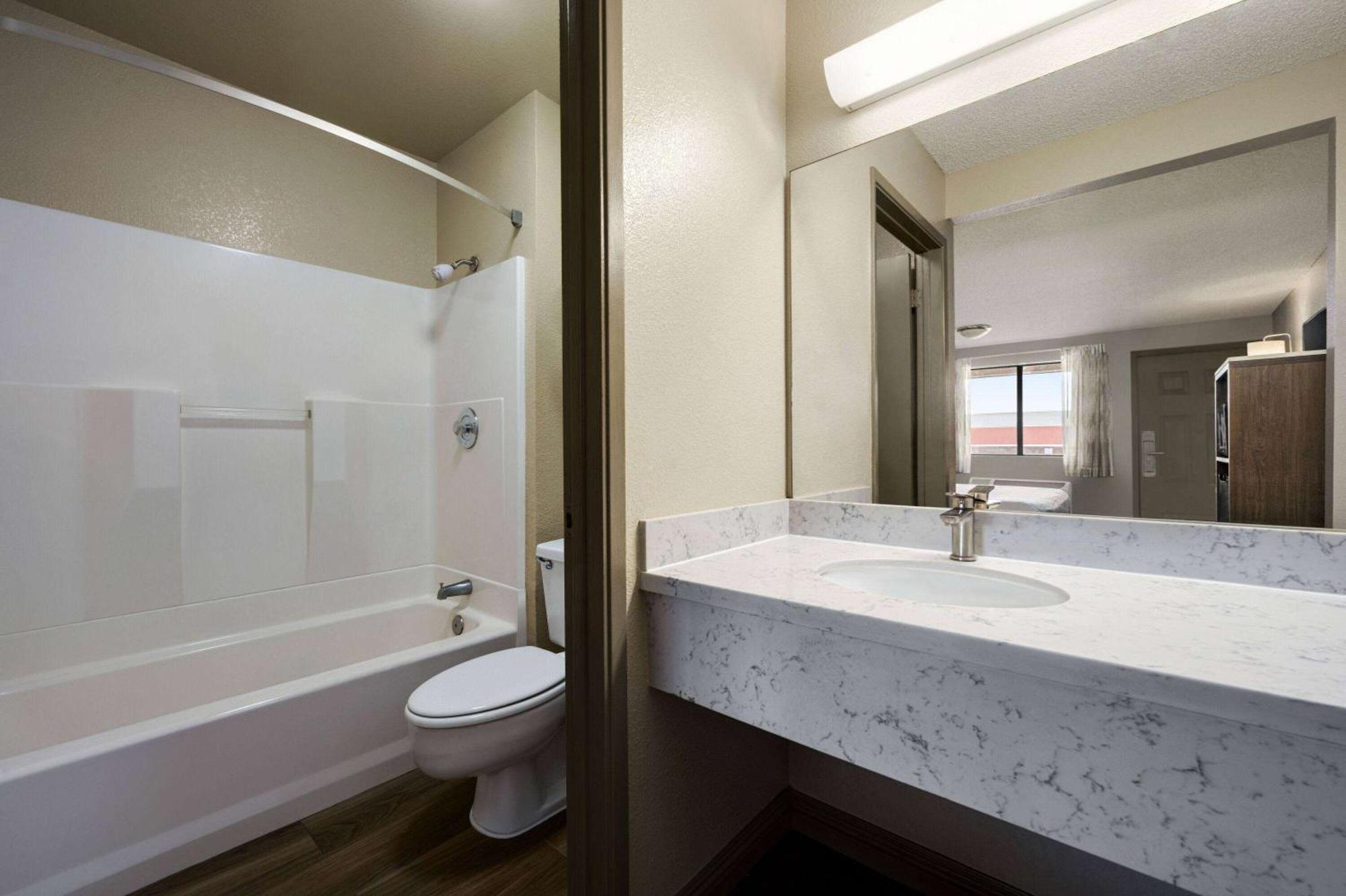 Days Inn By Wyndham Fresno South Luaran gambar