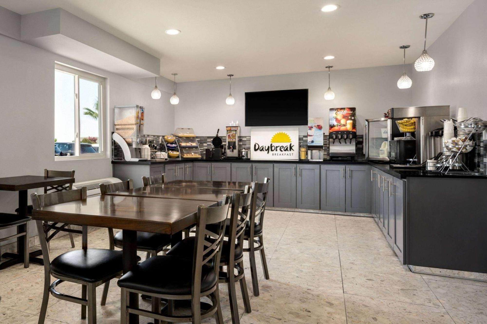 Days Inn By Wyndham Fresno South Luaran gambar