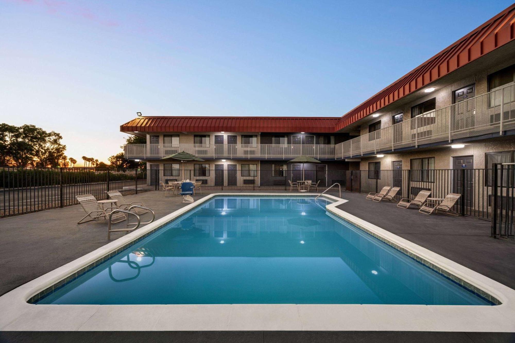 Days Inn By Wyndham Fresno South Luaran gambar